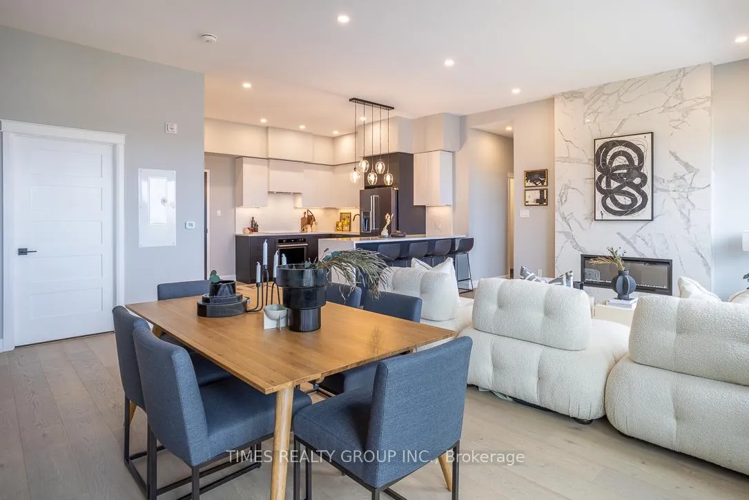 Photo 5 of Unit 903, 195 Hunter Street E, Peterborough, Ashburnham Ward 4 — HOMEH