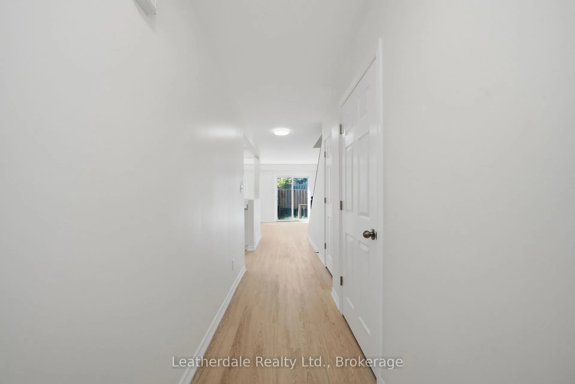 Photo 3 of Unit 21, 325 West Street N, Orillia — HOMEH