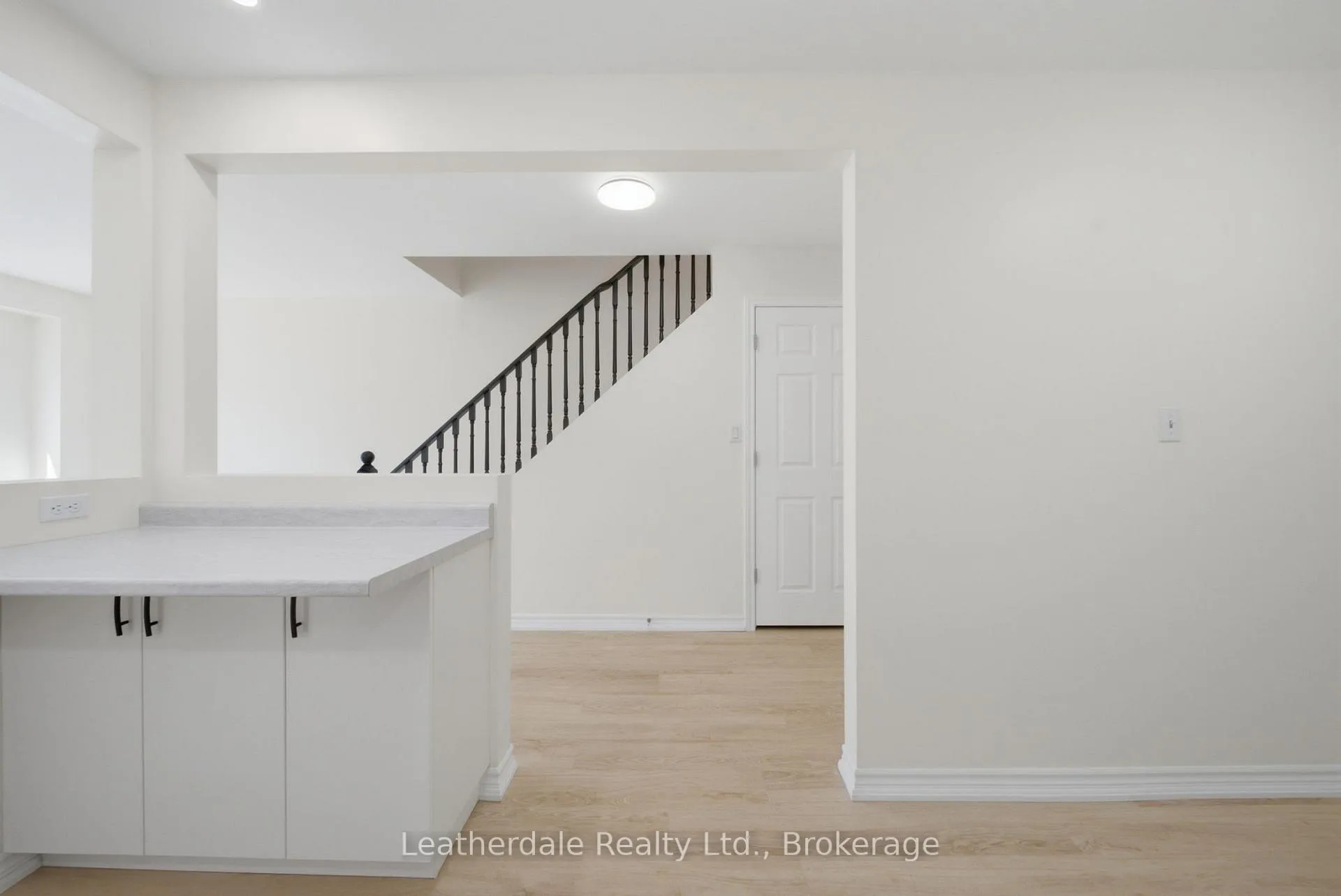 Photo 9 of Unit 21, 325 West Street N, Orillia — HOMEH