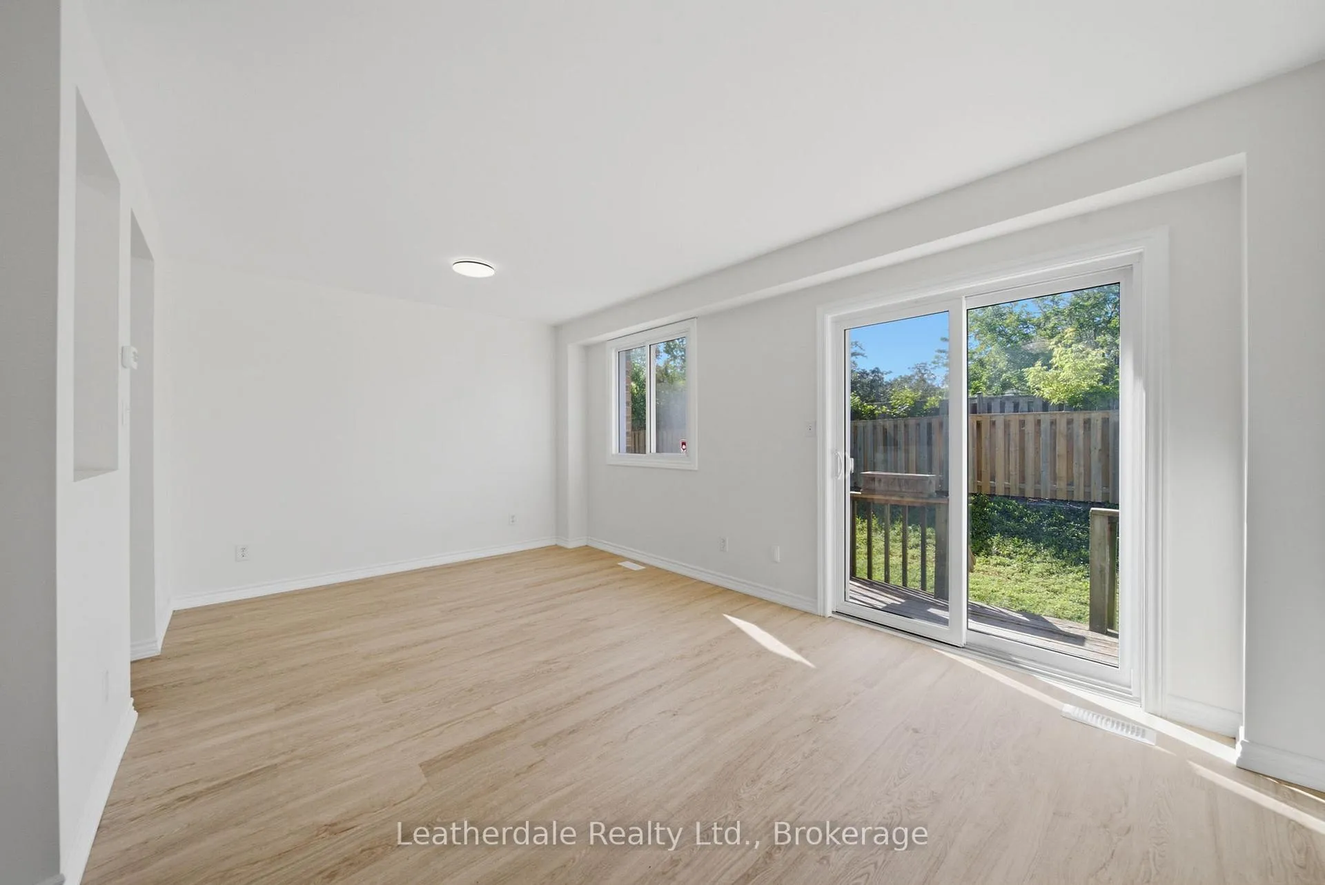 Photo 14 of Unit 21, 325 West Street N, Orillia — HOMEH