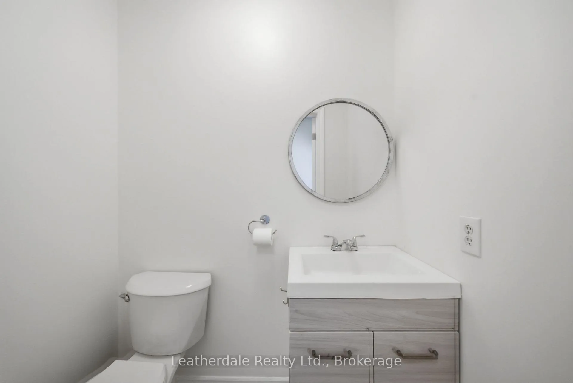 Photo 16 of Unit 21, 325 West Street N, Orillia — HOMEH