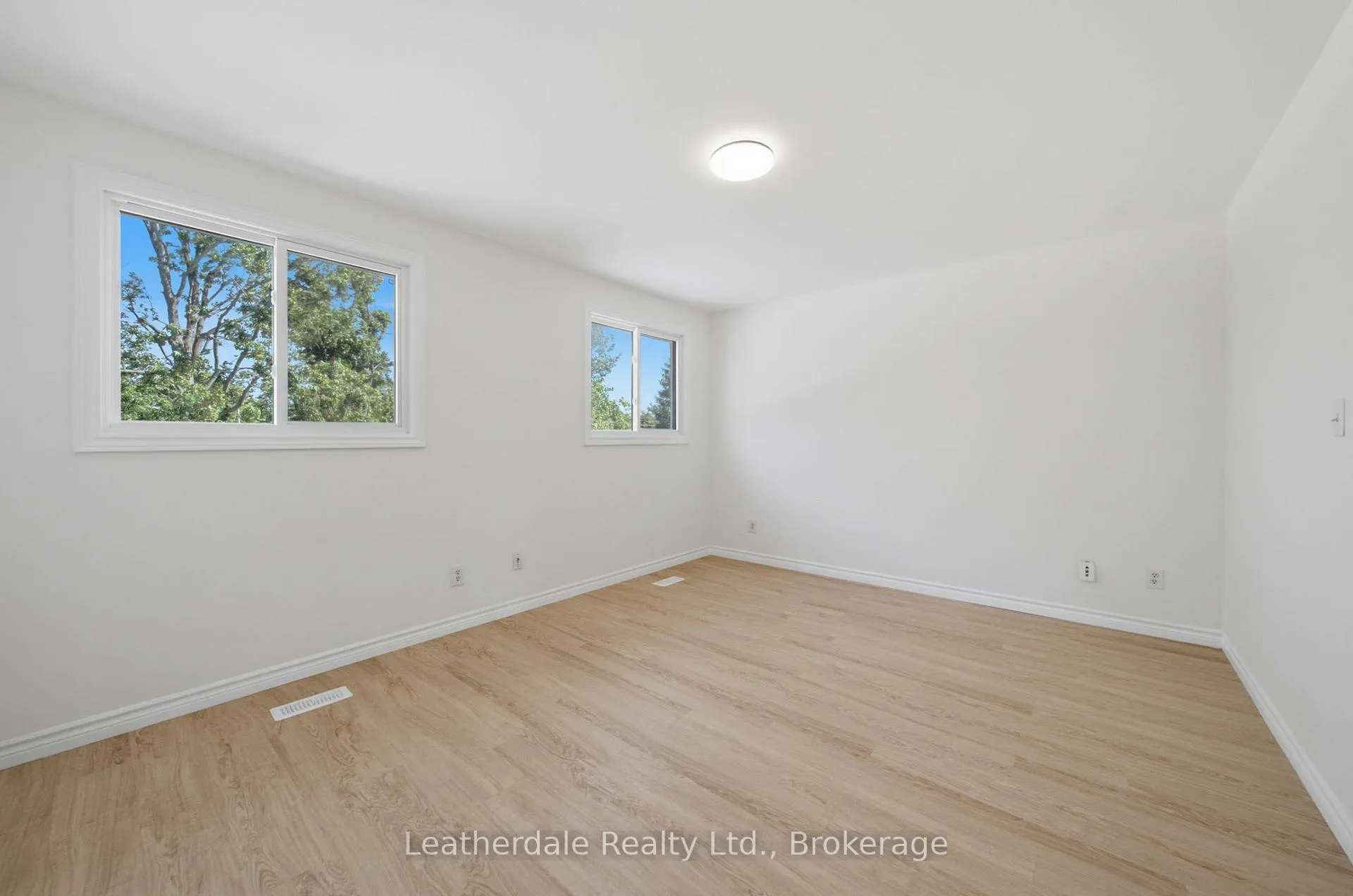 Photo 22 of Unit 21, 325 West Street N, Orillia — HOMEH