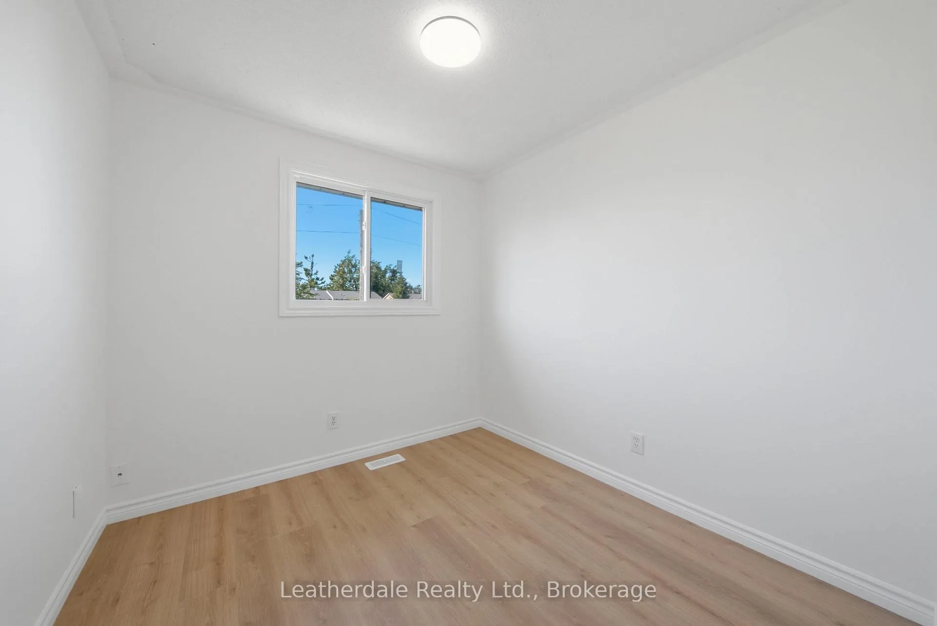 Photo 24 of Unit 21, 325 West Street N, Orillia — HOMEH