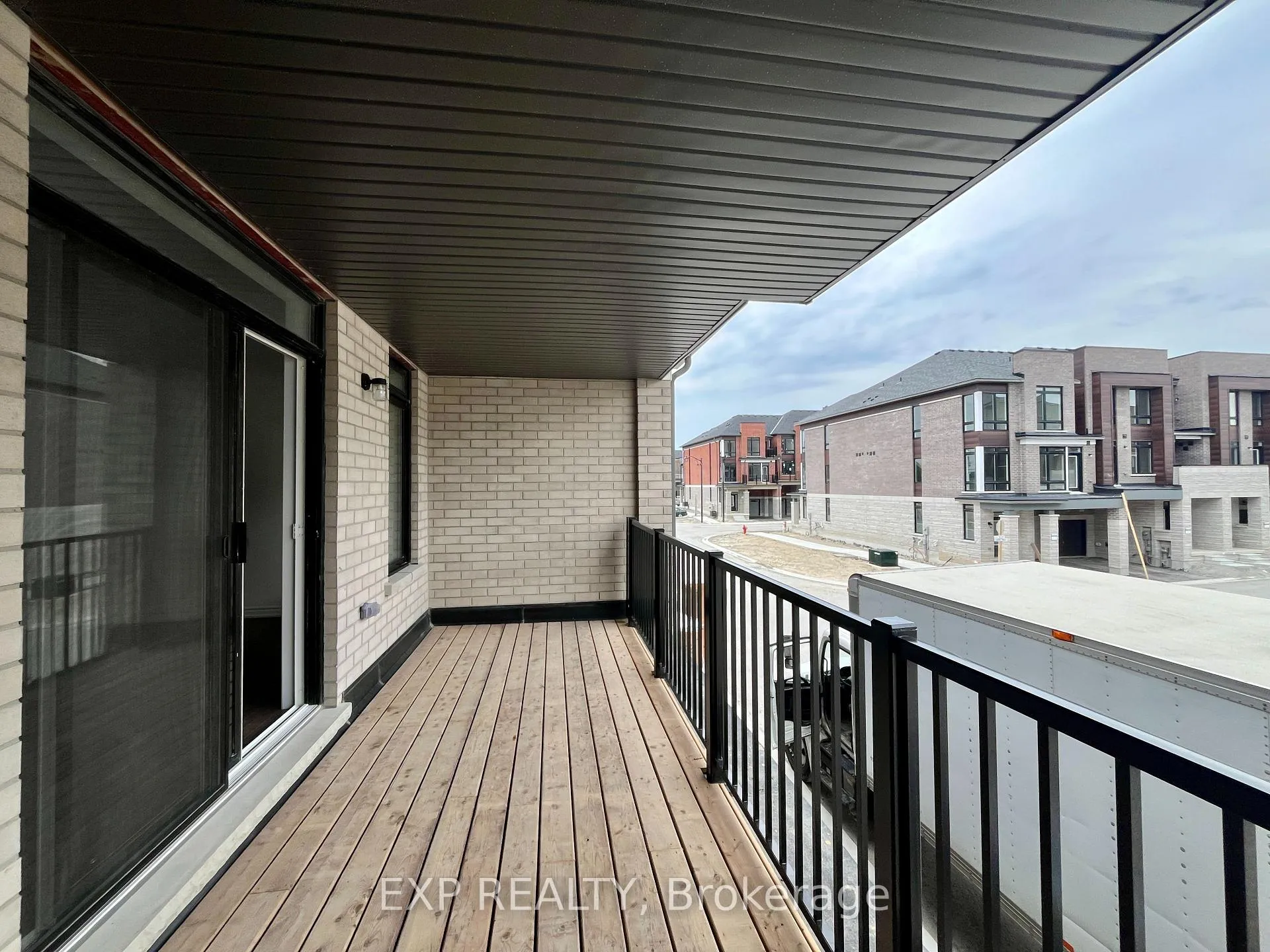 Photo 19 of 116 blick Crescent, Aurora, Bayview Northeast — HOMEH