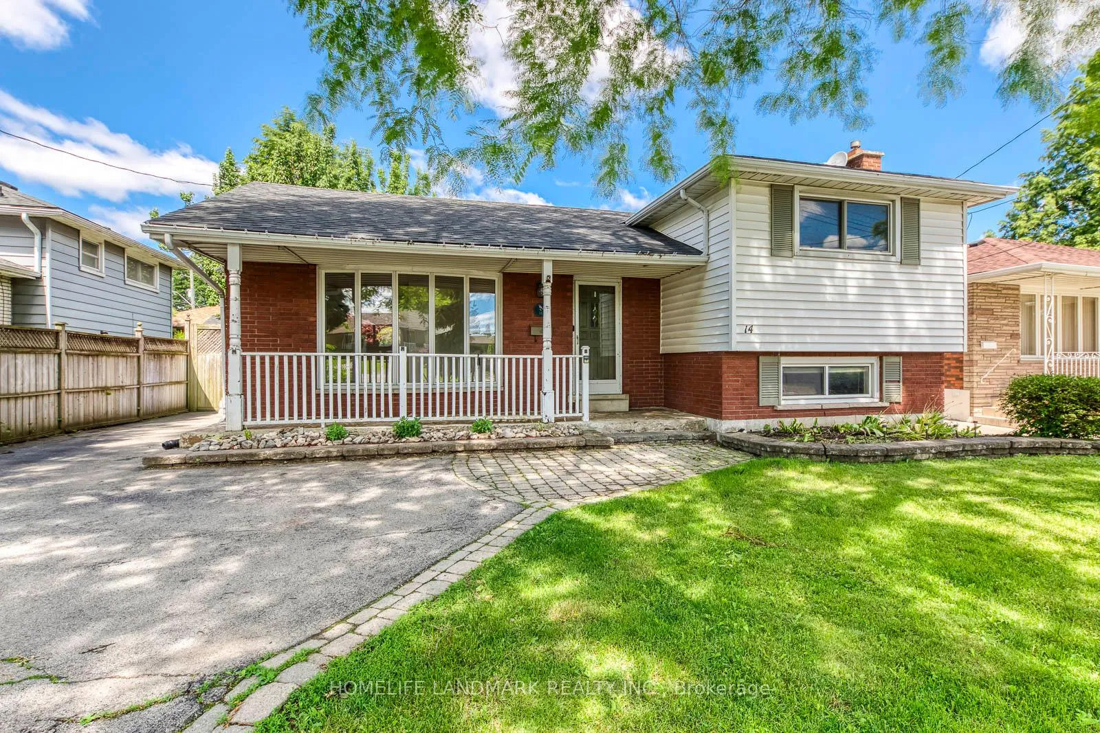 Photo 2 of 14 Lorraine Drive, Hamilton, Berrisfield — HOMEH