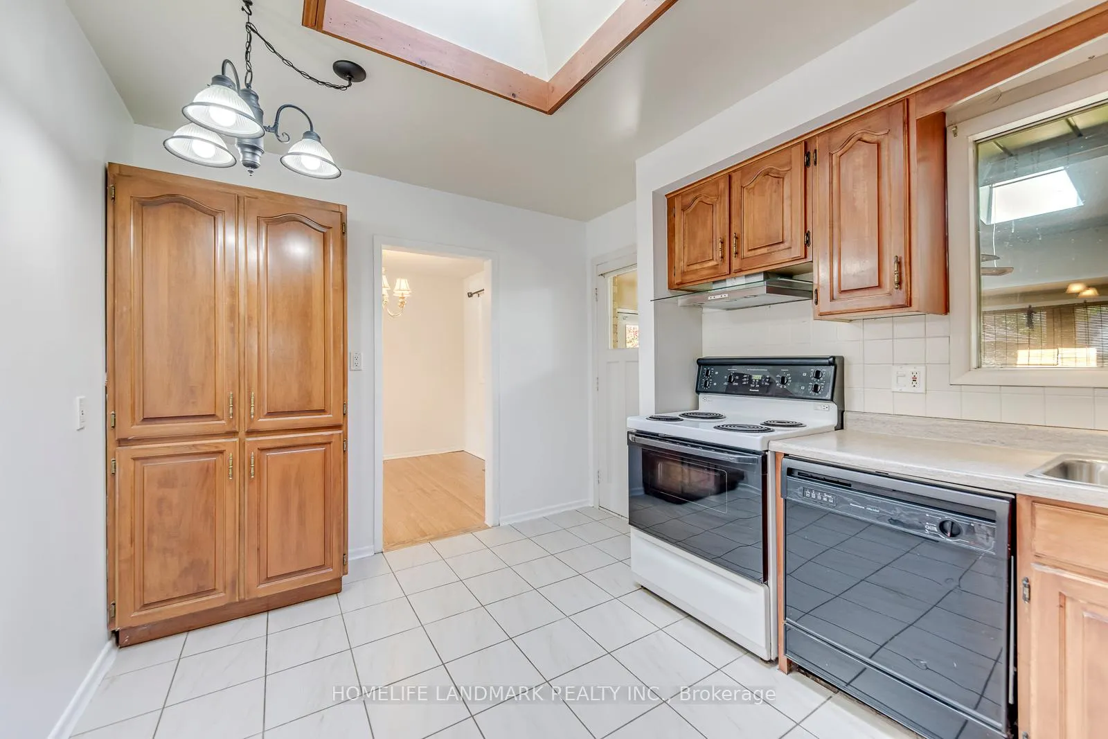 Photo 16 of 14 Lorraine Drive, Hamilton, Berrisfield — HOMEH