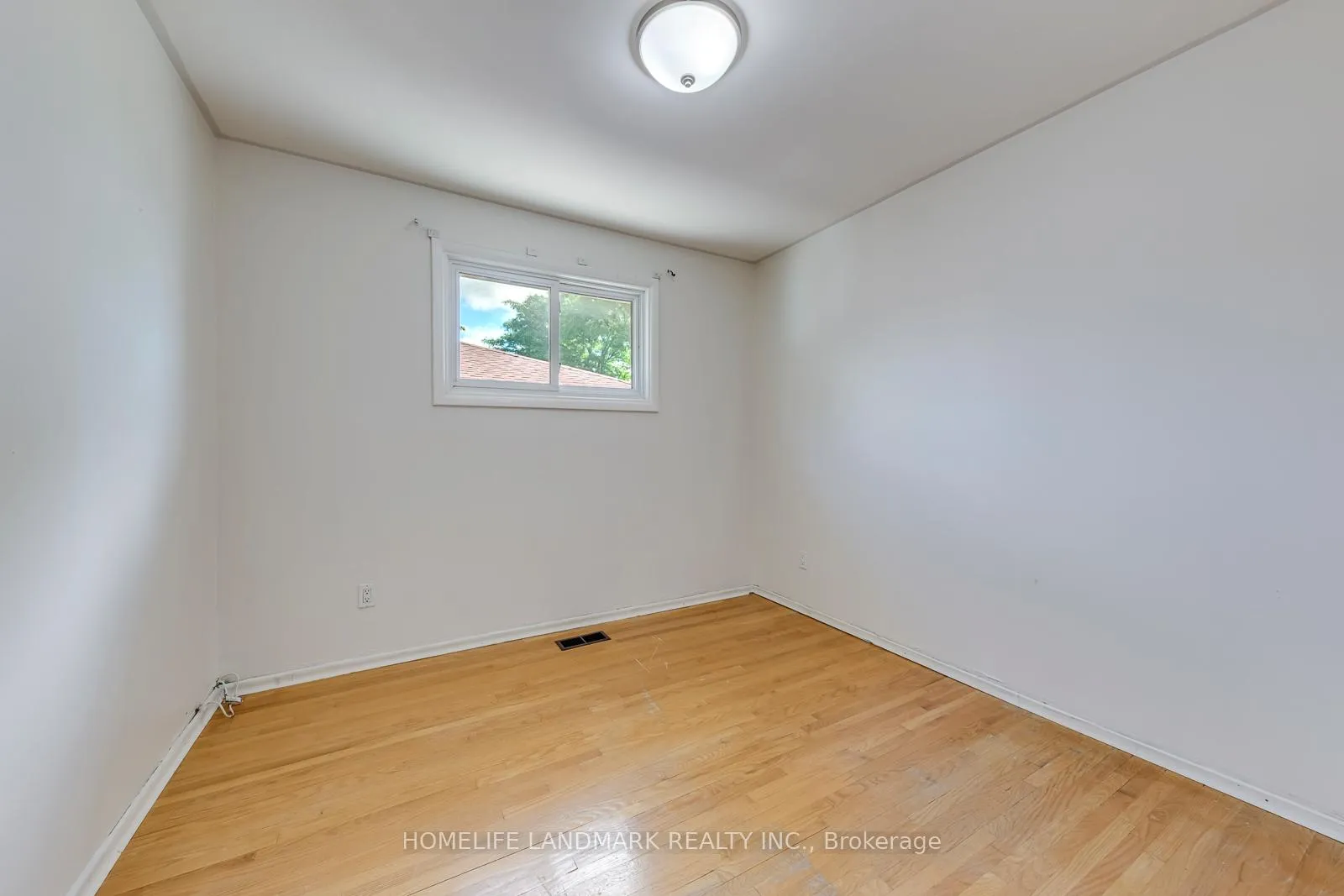 Photo 25 of 14 Lorraine Drive, Hamilton, Berrisfield — HOMEH