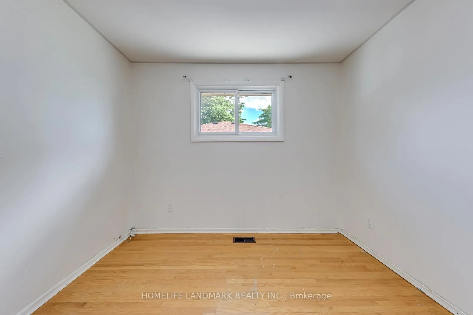 Photo 26 of 14 Lorraine Drive, Hamilton, Berrisfield — HOMEH