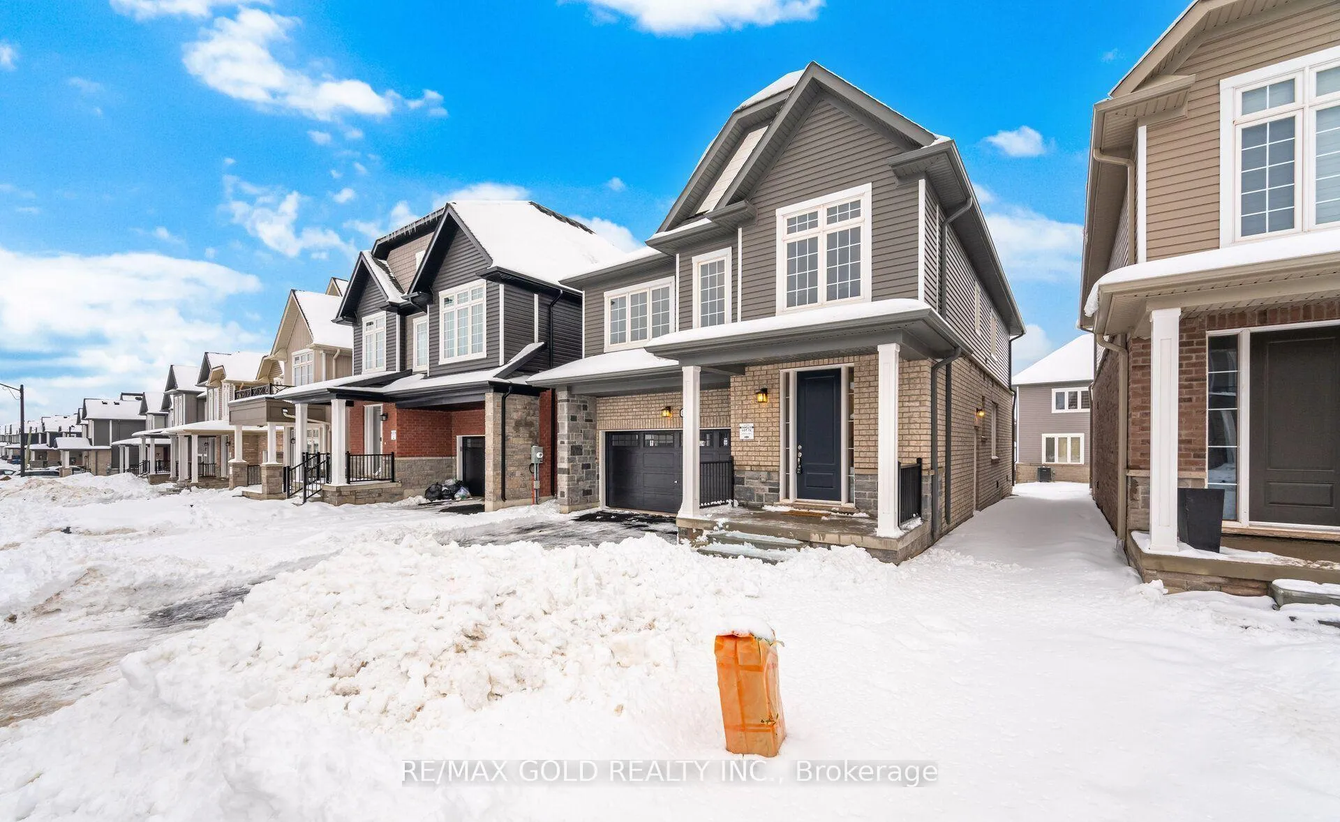 Photo 4 of 139 Mcgill Avenue, Erin — HOMEH