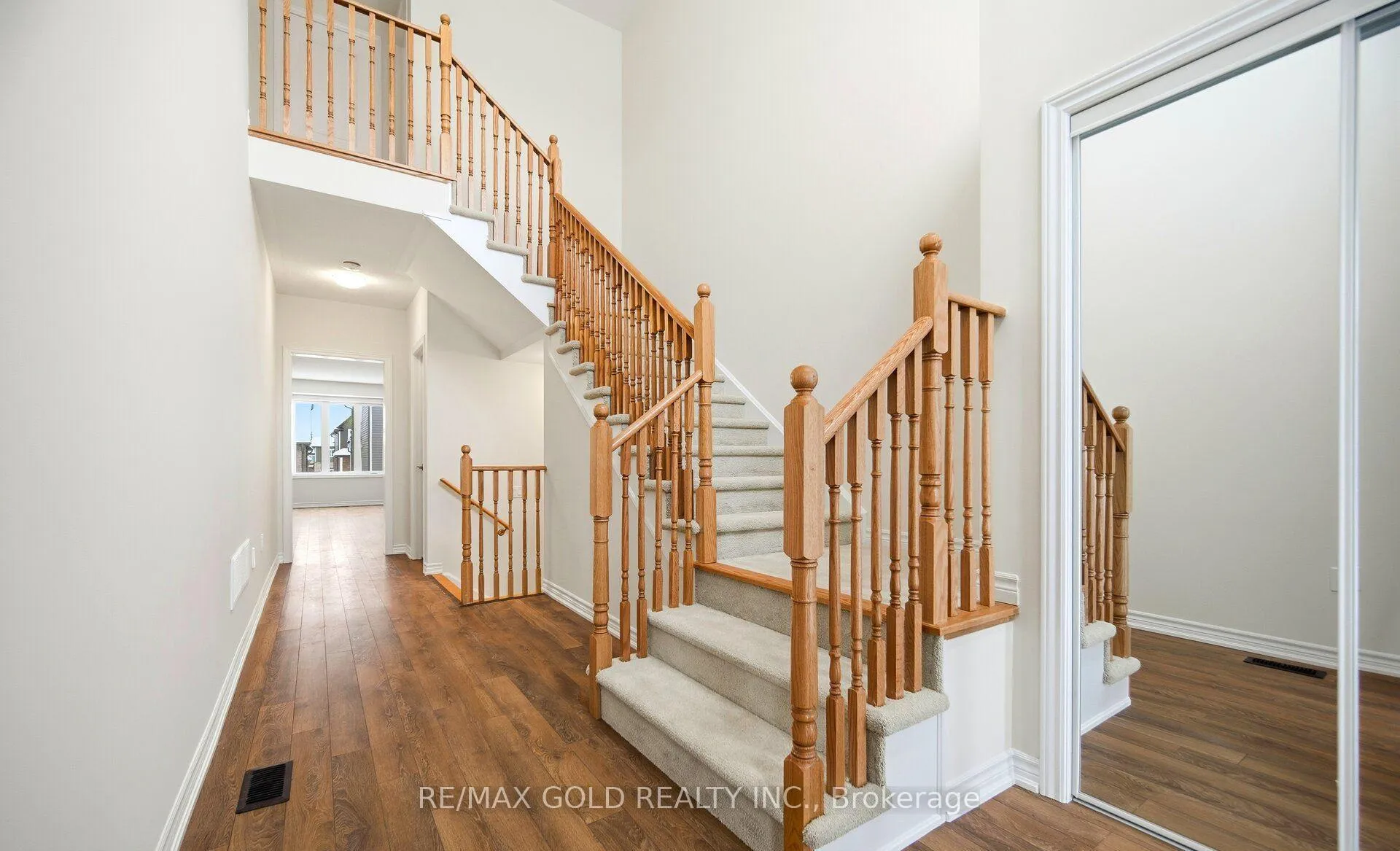 Photo 10 of 139 Mcgill Avenue, Erin — HOMEH
