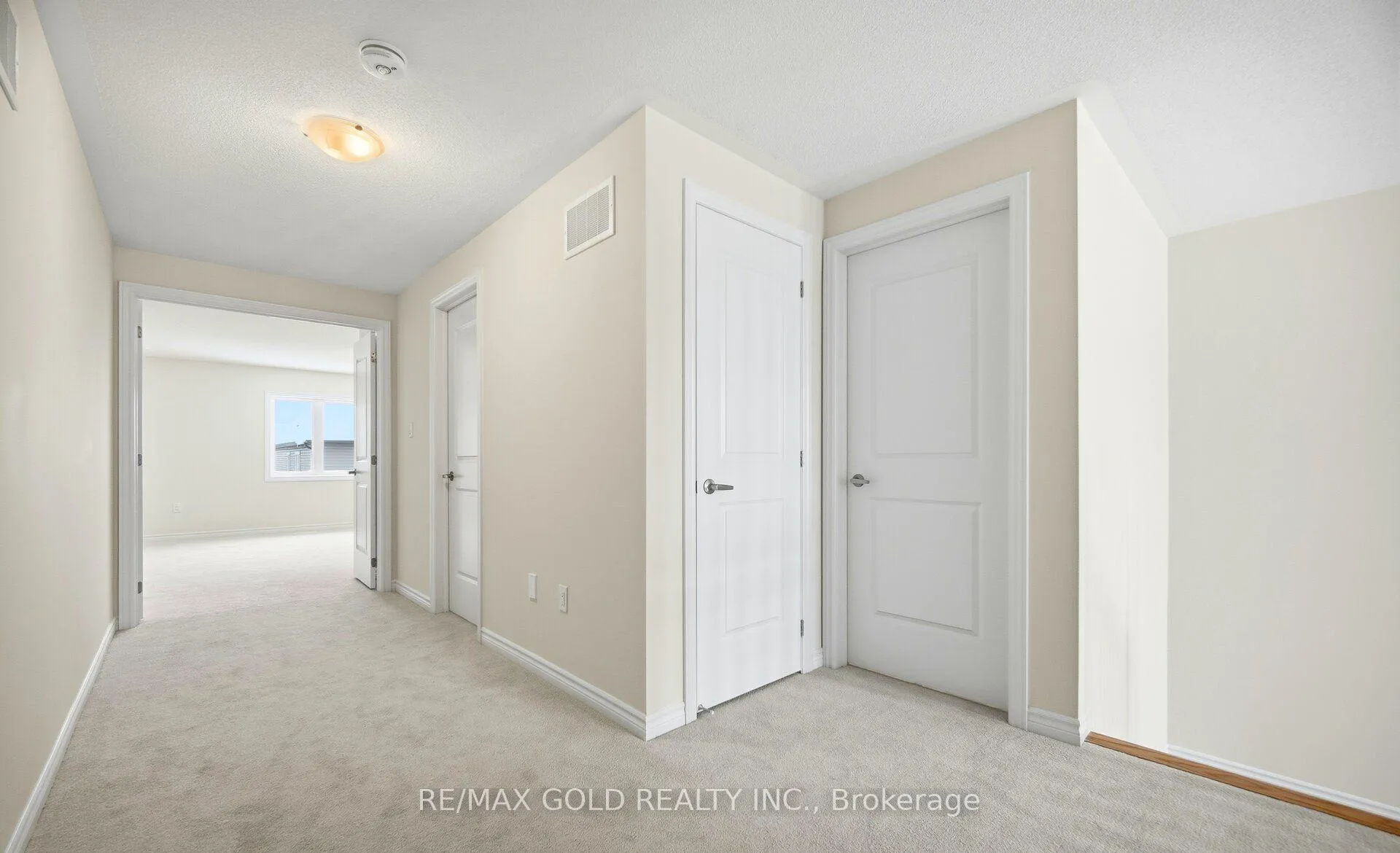 Photo 11 of 139 Mcgill Avenue, Erin — HOMEH