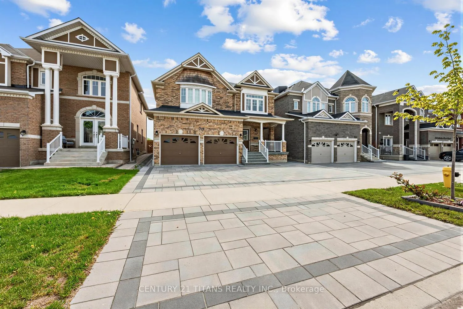 Photo 1 of 719 Audley Road S, Ajax, South East — HOMEH