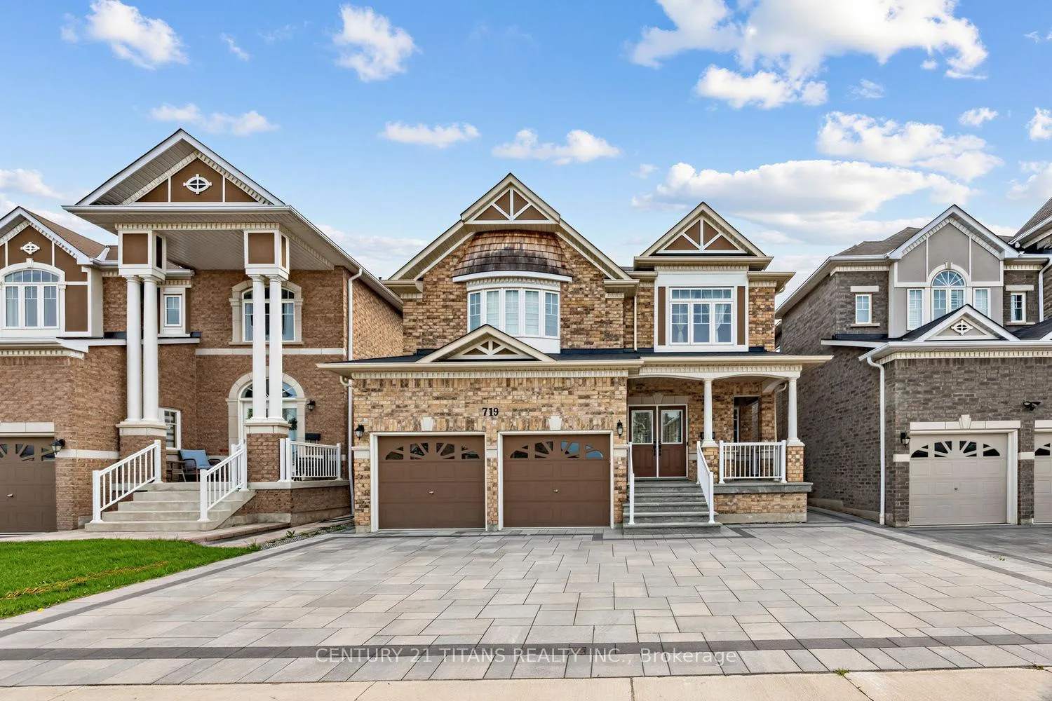 Photo 2 of 719 Audley Road S, Ajax, South East — HOMEH