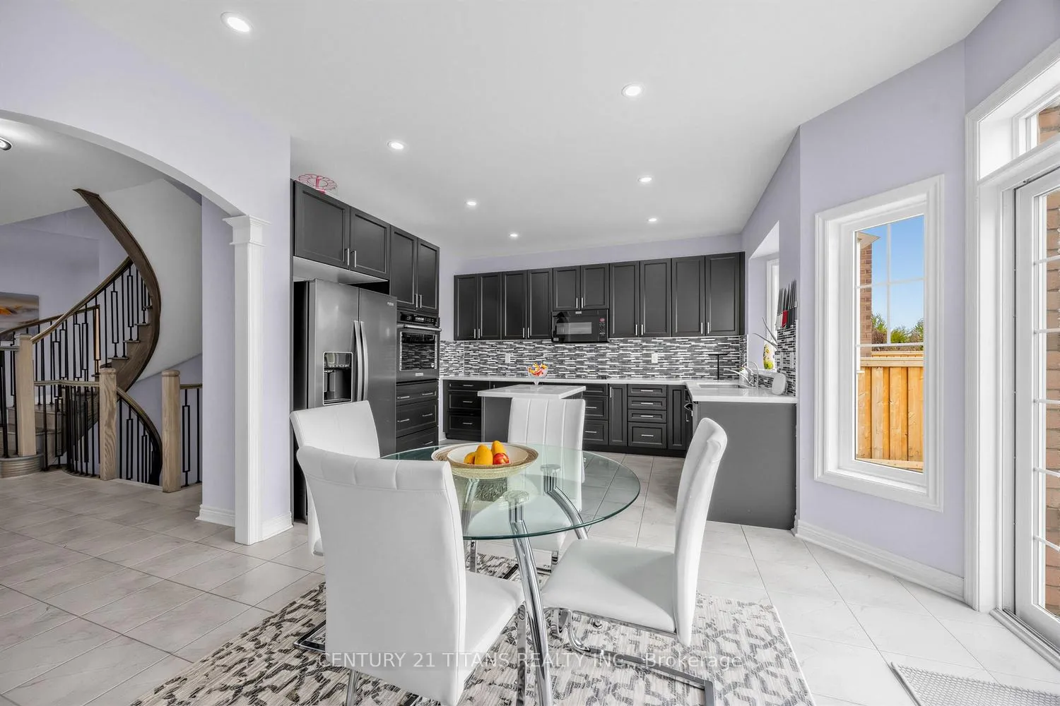 Photo 9 of 719 Audley Road S, Ajax, South East — HOMEH