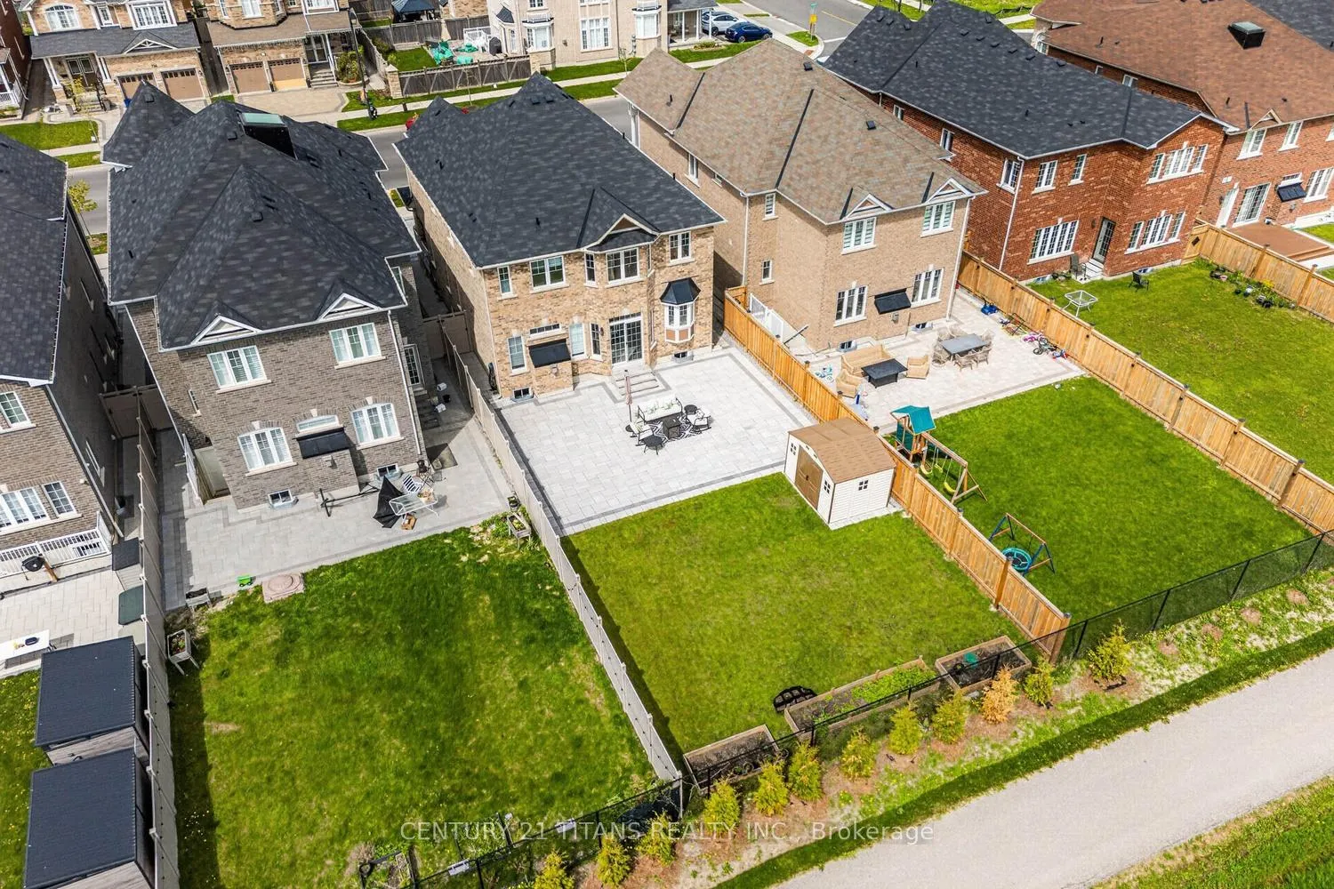 Photo 40 of 719 Audley Road S, Ajax, South East — HOMEH