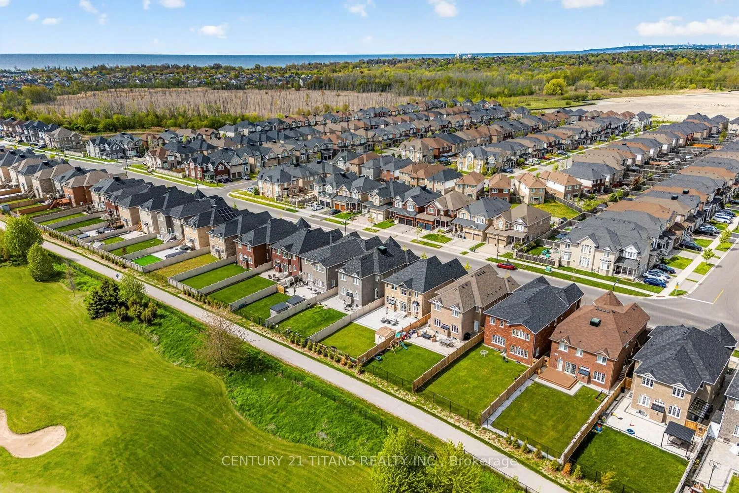 Photo 42 of 719 Audley Road S, Ajax, South East — HOMEH
