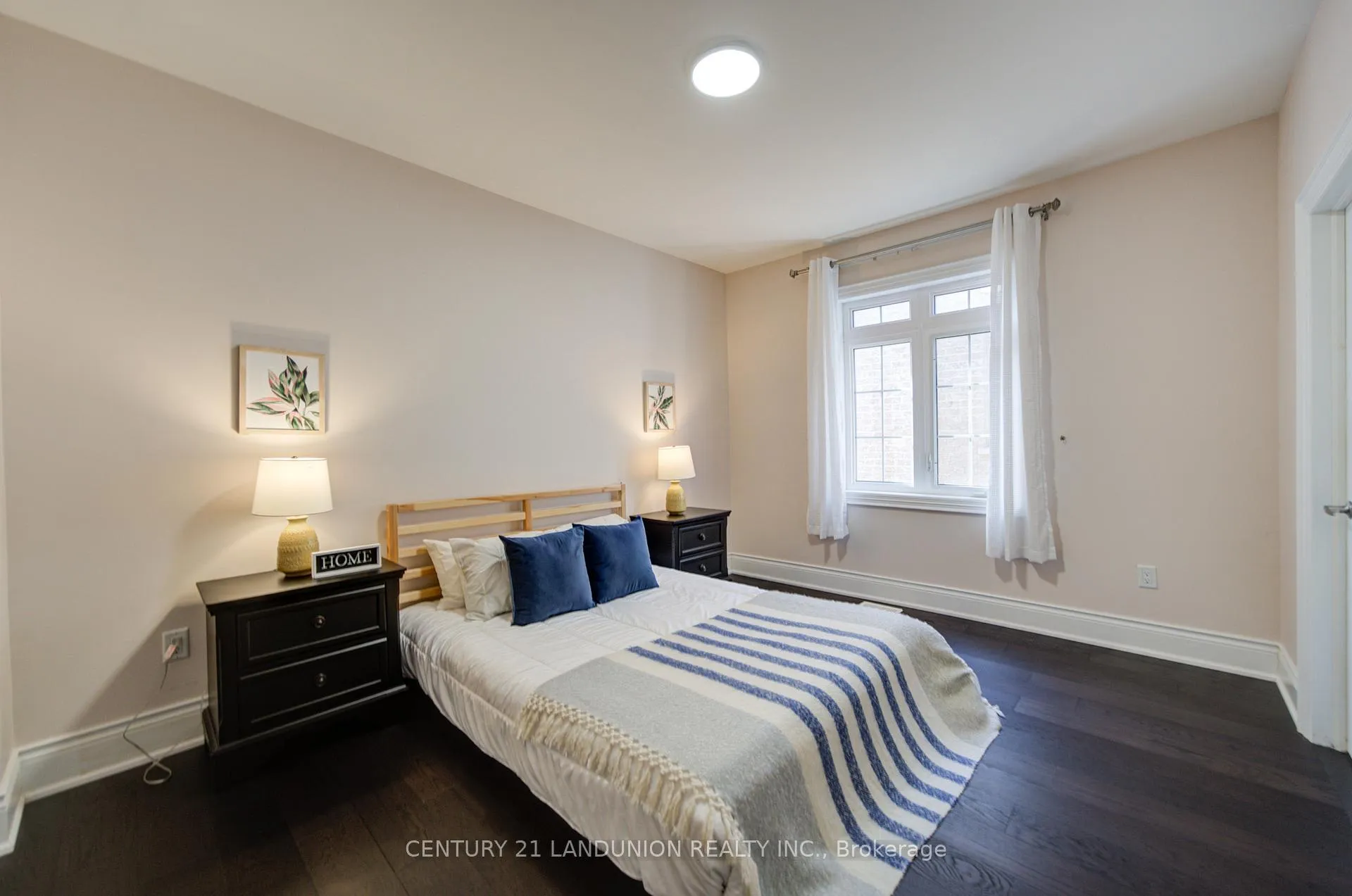 Photo 38 of 101 Silver Sterling Crescent, Vaughan, Vellore Village — HOMEH