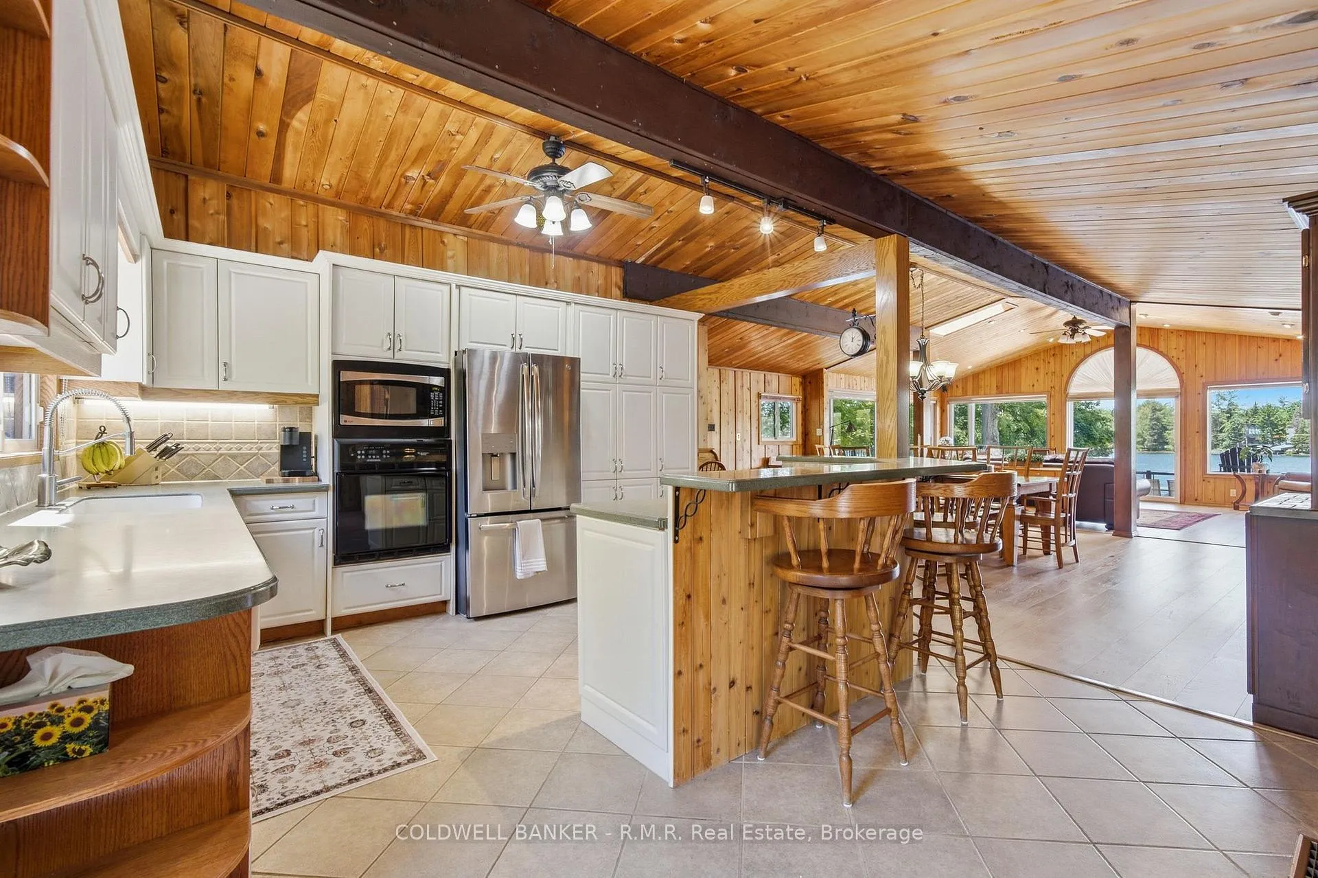 Photo 17 of 207 Hall Drive, Trent Lakes — HOMEH