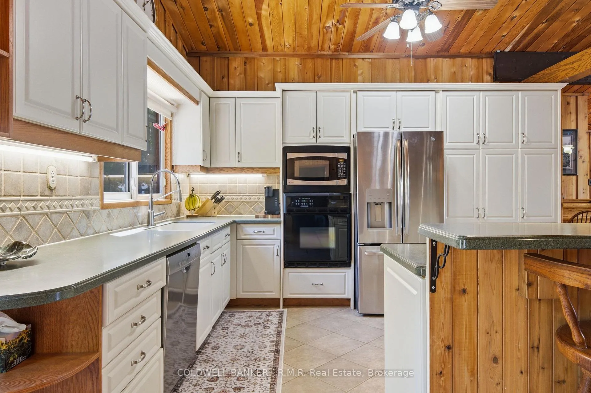 Photo 18 of 207 Hall Drive, Trent Lakes — HOMEH