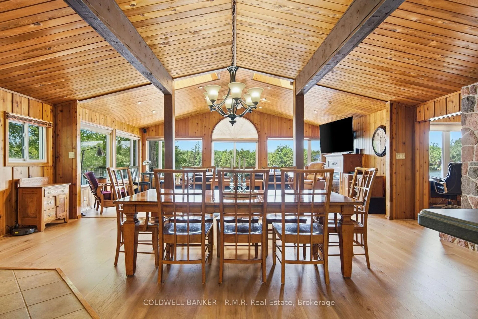 Photo 20 of 207 Hall Drive, Trent Lakes — HOMEH