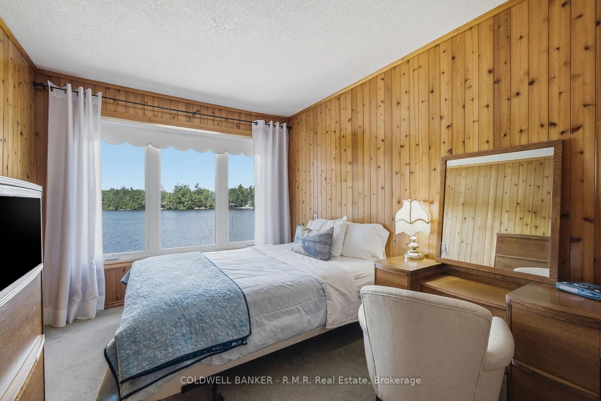 Photo 32 of 207 Hall Drive, Trent Lakes — HOMEH