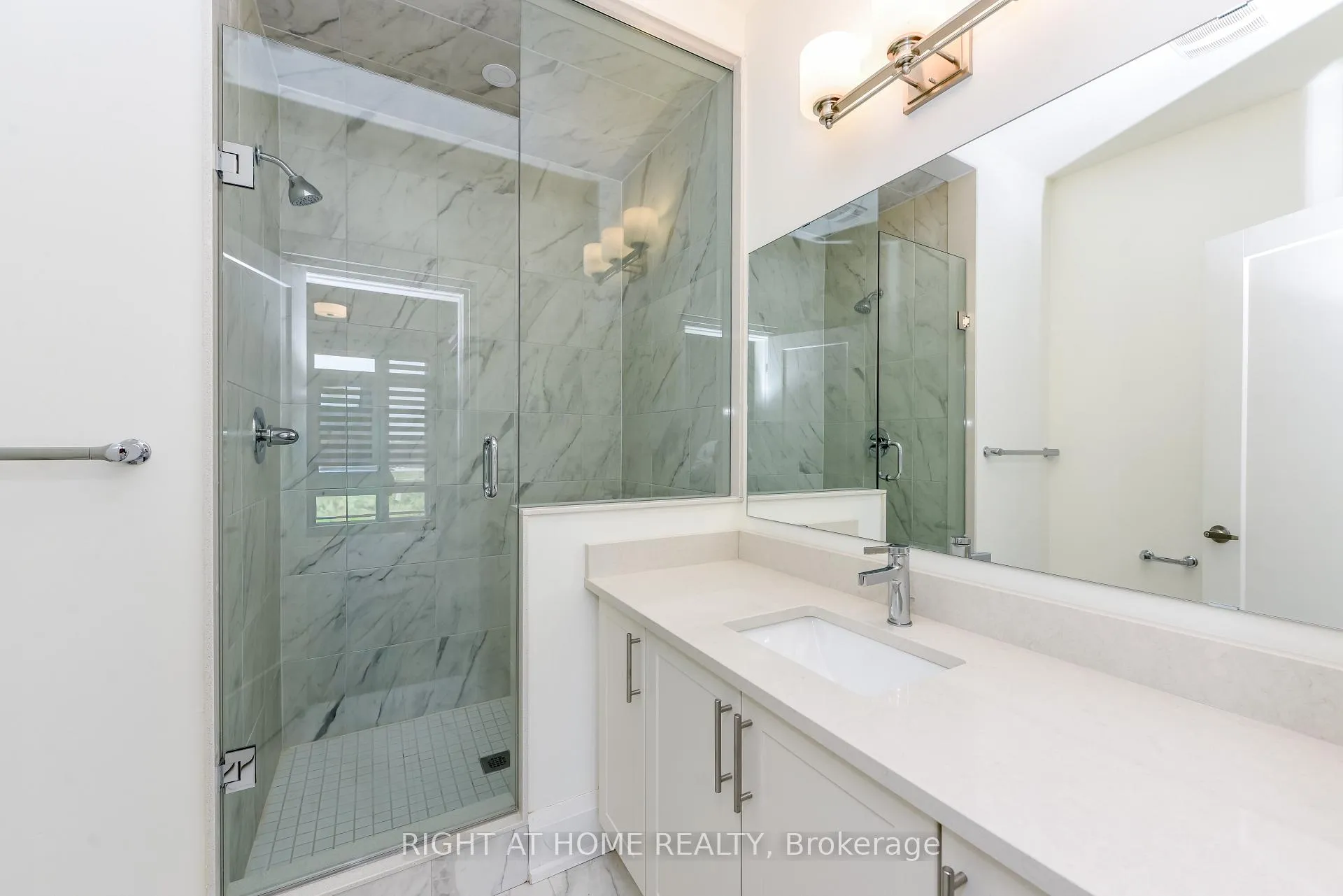 Photo 11 of 3306 umar Avenue, Oakville, Glenorchy — HOMEH