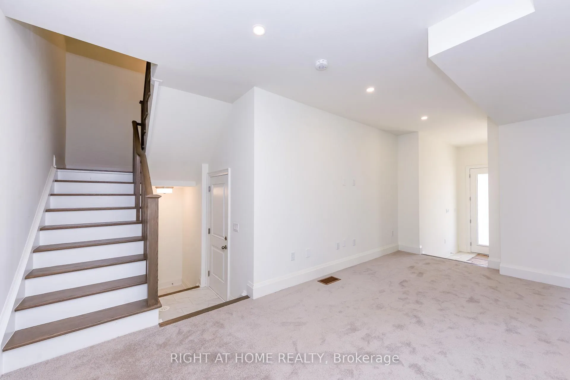 Photo 39 of 3306 umar Avenue, Oakville, Glenorchy — HOMEH