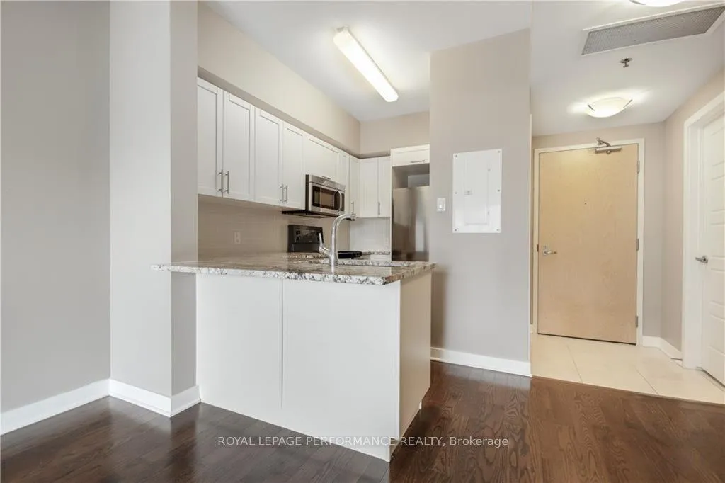 Photo 11 of Unit 611, 300 Lett Street, Ottawa, West Centre Town — HOMEH