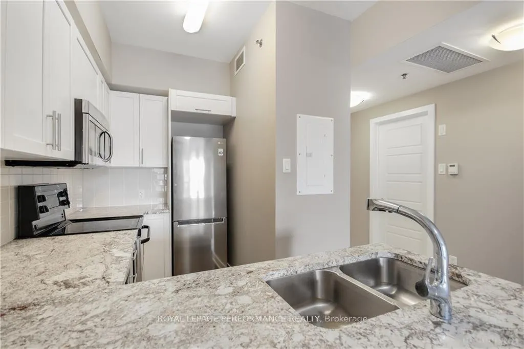Photo 13 of Unit 611, 300 Lett Street, Ottawa, West Centre Town — HOMEH