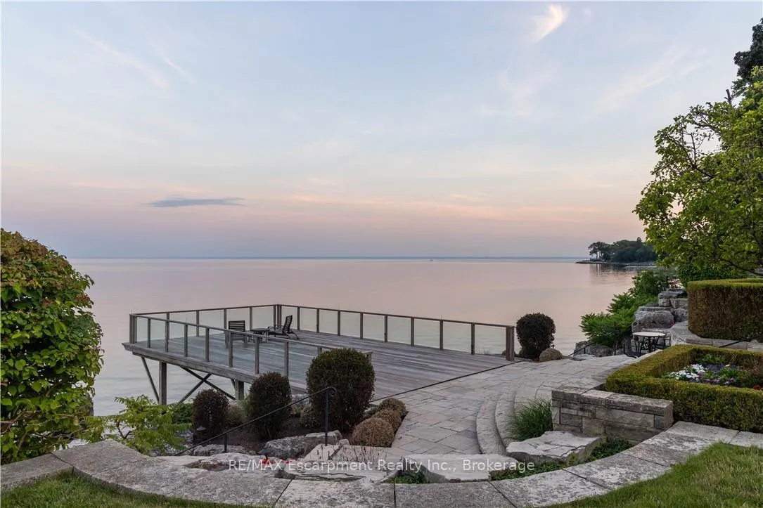 Photo 40 of 2054 Lakeshore Road E, Oakville, Ford — HOMEH