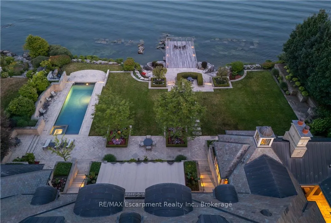 Photo 42 of 2054 Lakeshore Road E, Oakville, Ford — HOMEH