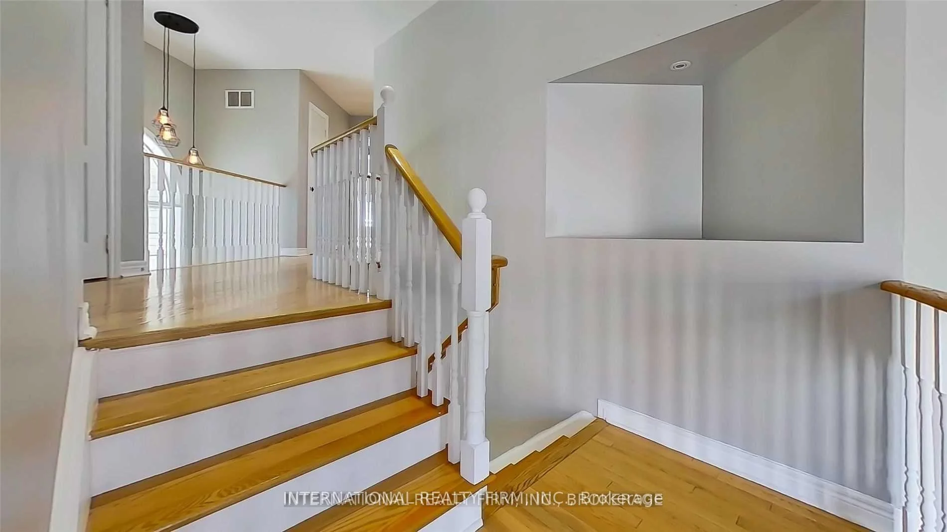 Photo 58 of 2 Dolce Crescent, Vaughan, Vellore Village — HOMEH