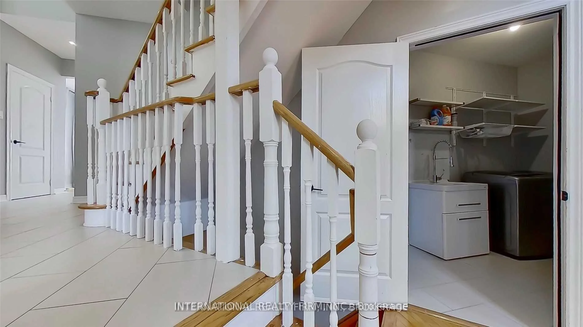 Photo 77 of 2 Dolce Crescent, Vaughan, Vellore Village — HOMEH