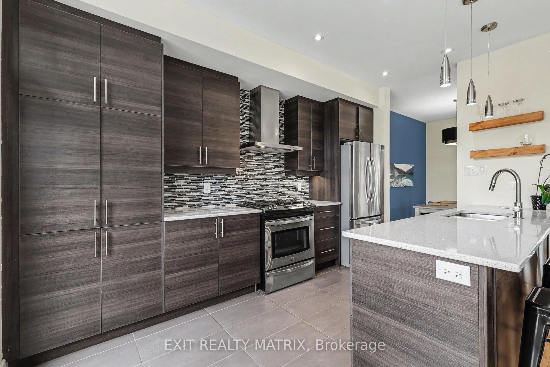 Photo 6 of 74 Nutting Crescent, Ottawa, Riverside South/Gloucester Glen — HOMEH