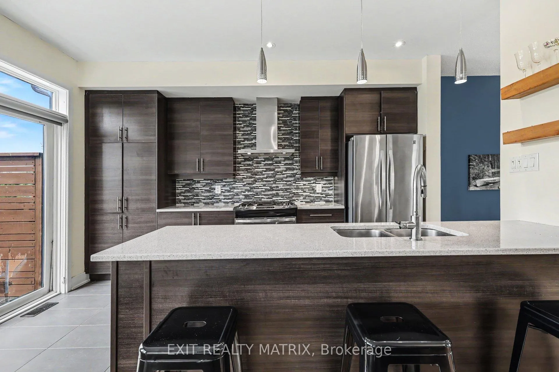 Photo 9 of 74 Nutting Crescent, Ottawa, Riverside South/Gloucester Glen — HOMEH