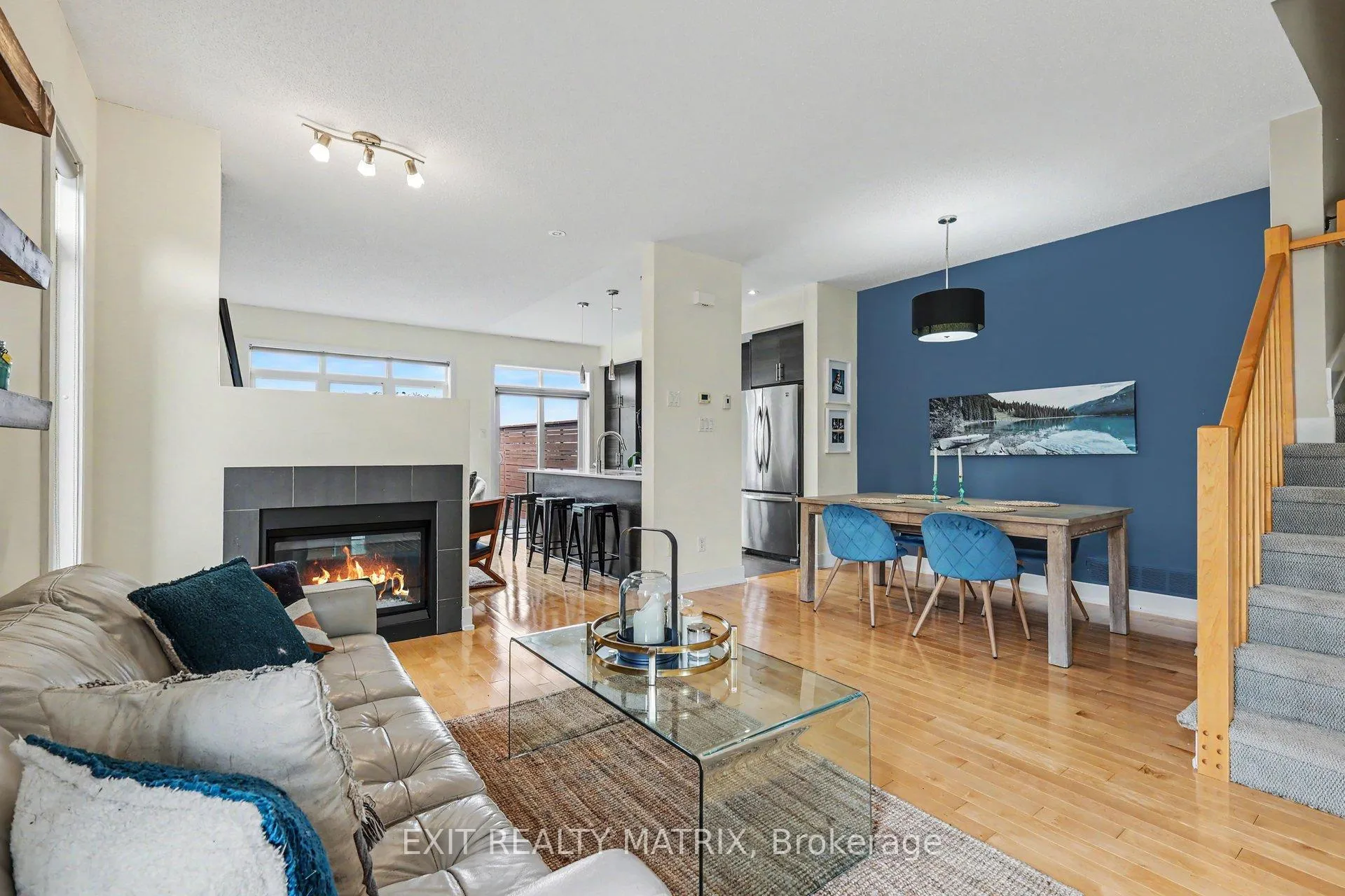 Photo 11 of 74 Nutting Crescent, Ottawa, Riverside South/Gloucester Glen — HOMEH