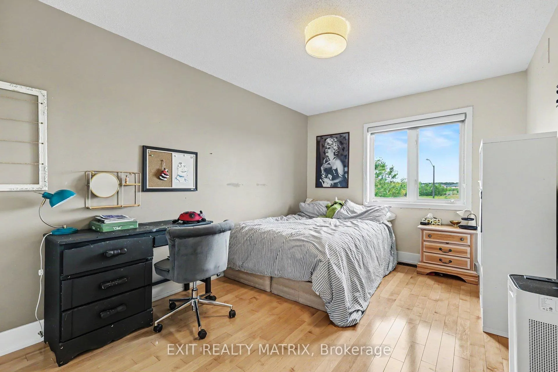 Photo 16 of 74 Nutting Crescent, Ottawa, Riverside South/Gloucester Glen — HOMEH