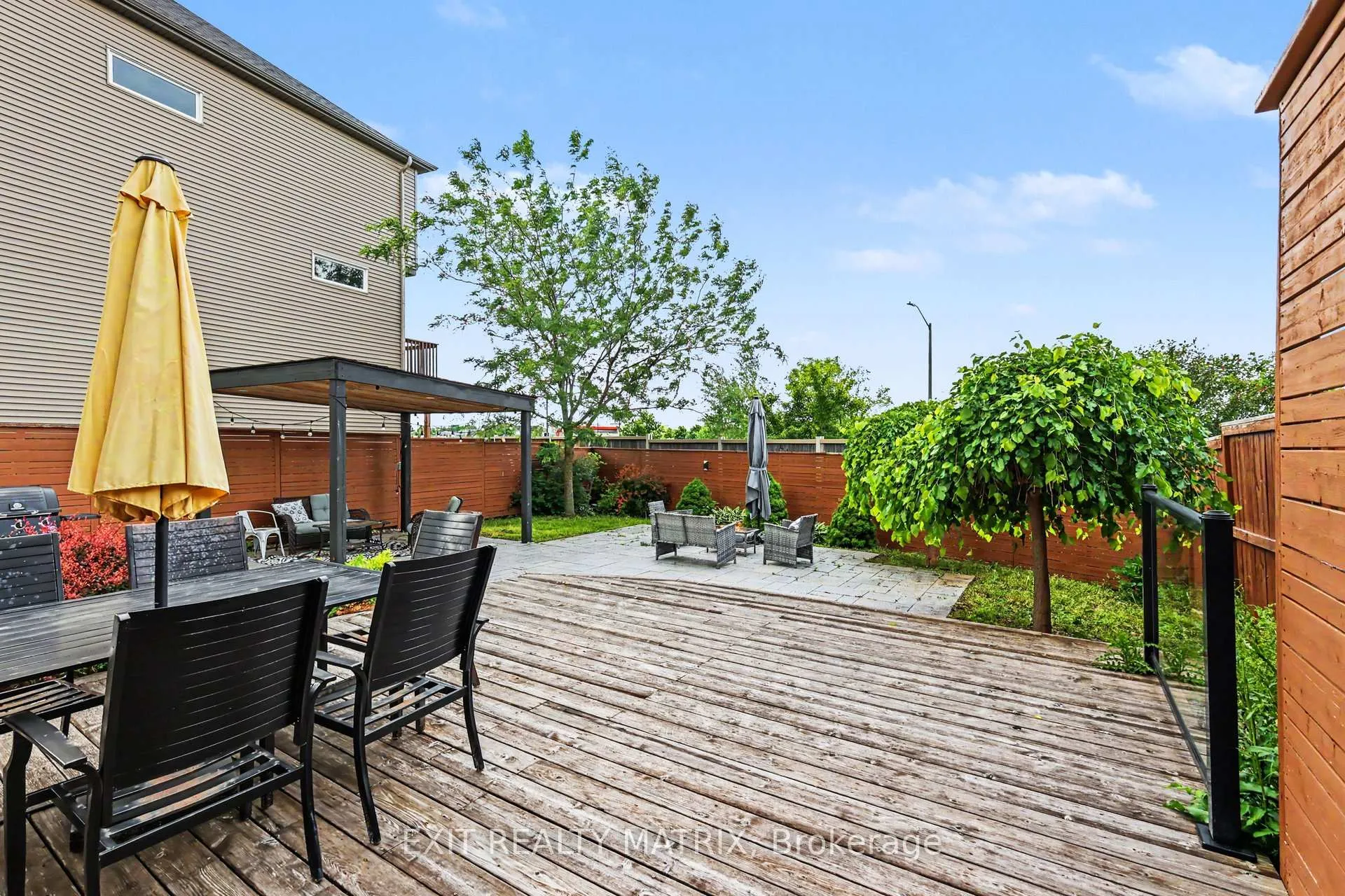 Photo 22 of 74 Nutting Crescent, Ottawa, Riverside South/Gloucester Glen — HOMEH