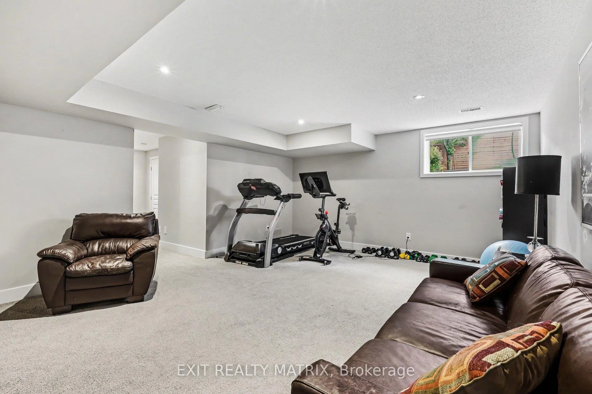 Photo 25 of 74 Nutting Crescent, Ottawa, Riverside South/Gloucester Glen — HOMEH