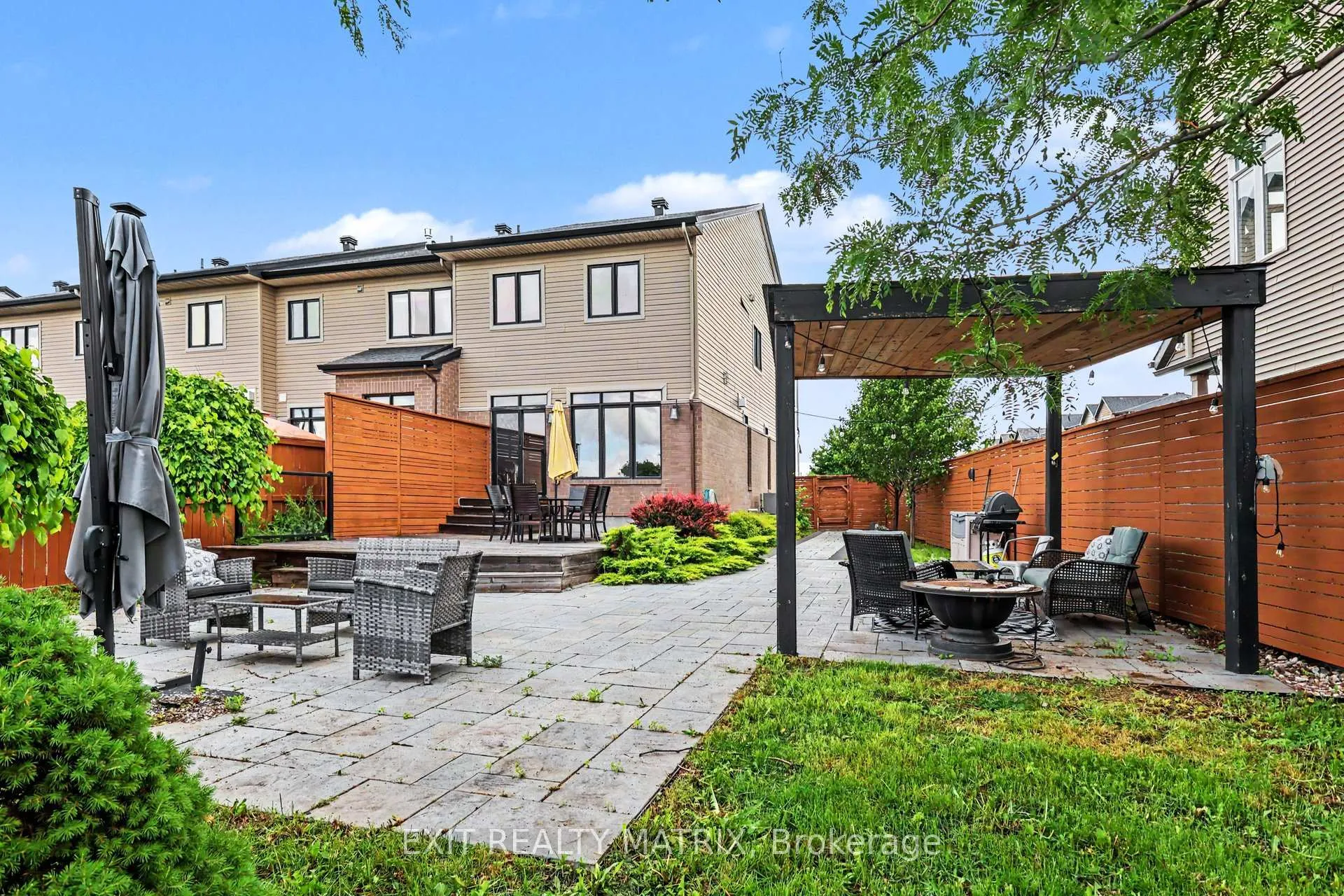 Photo 28 of 74 Nutting Crescent, Ottawa, Riverside South/Gloucester Glen — HOMEH