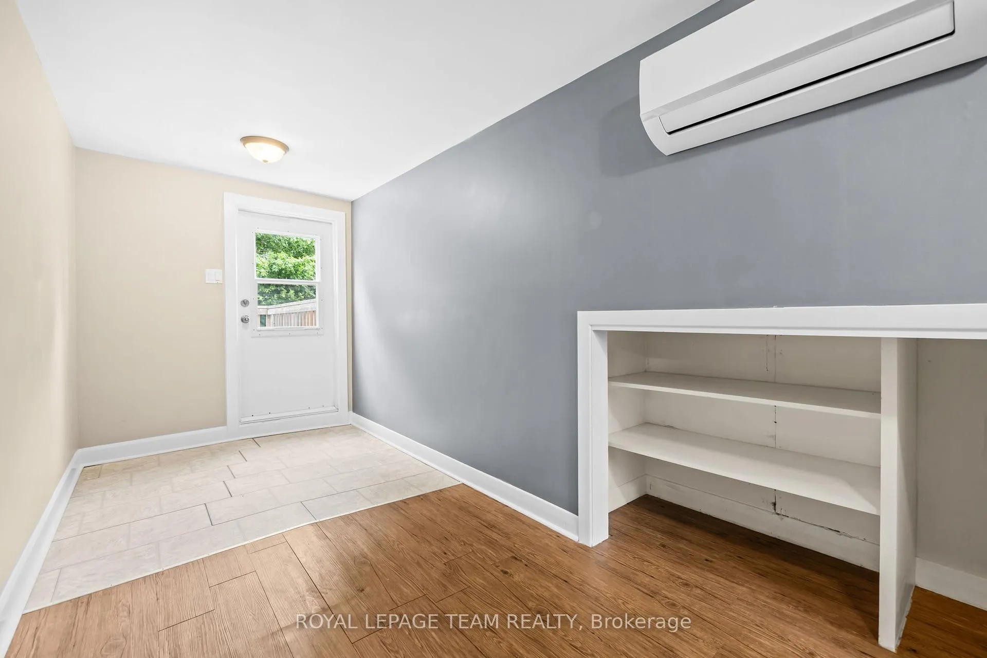 Photo 6 of Unit Upper Unit, 5432 Old Richmond Road, Ottawa, Fallowfield — HOMEH