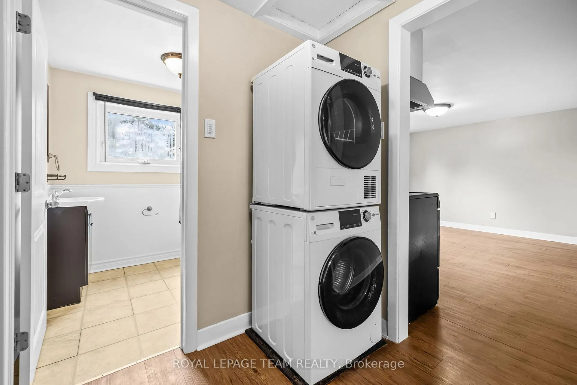 Photo 9 of Unit Upper Unit, 5432 Old Richmond Road, Ottawa, Fallowfield — HOMEH