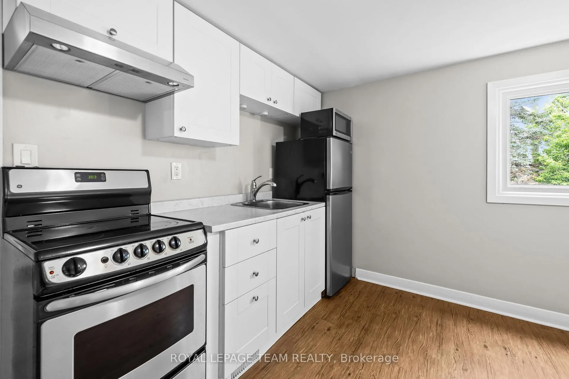 Photo 13 of Unit Upper Unit, 5432 Old Richmond Road, Ottawa, Fallowfield — HOMEH