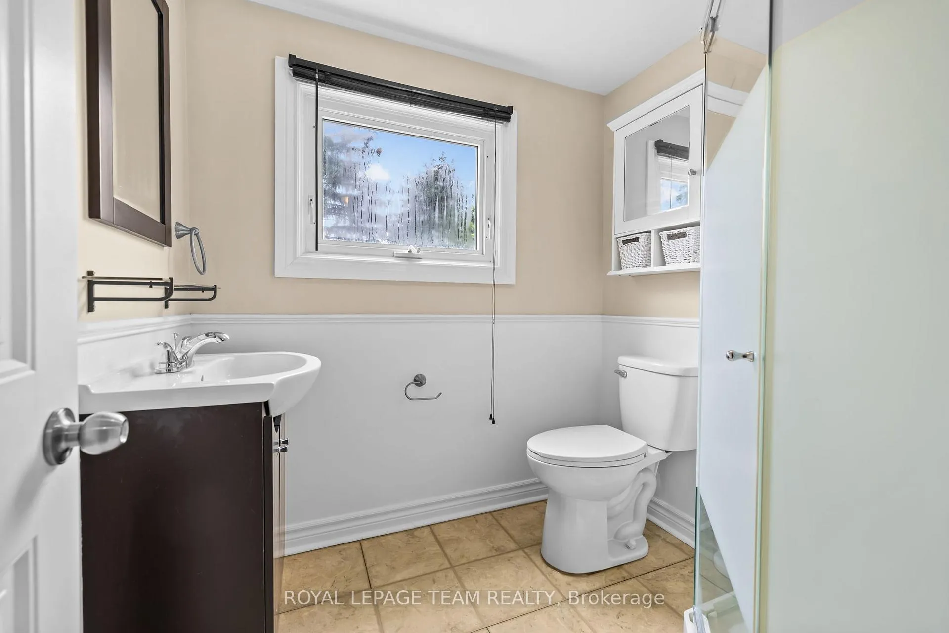 Photo 15 of Unit Upper Unit, 5432 Old Richmond Road, Ottawa, Fallowfield — HOMEH