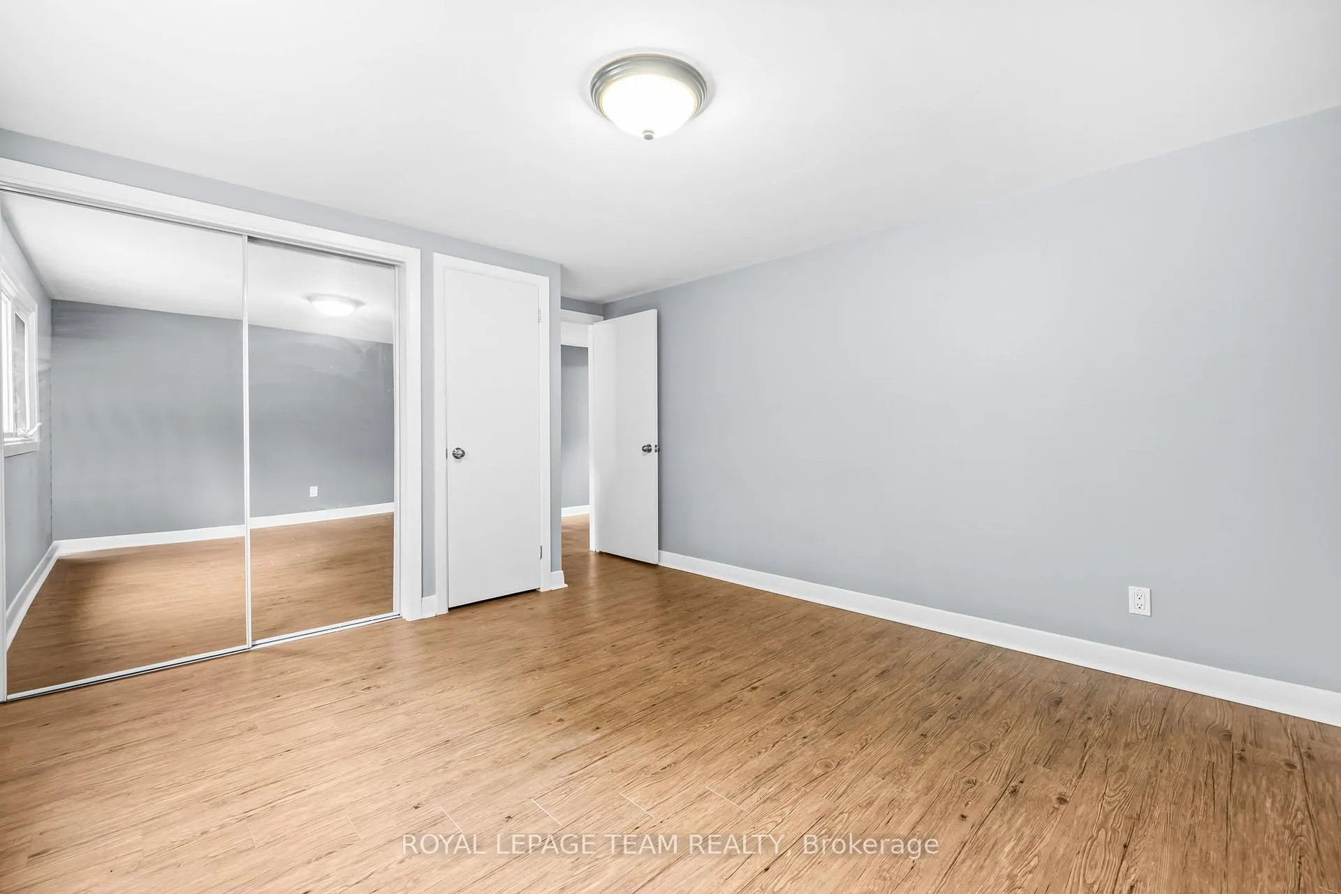Photo 17 of Unit Upper Unit, 5432 Old Richmond Road, Ottawa, Fallowfield — HOMEH
