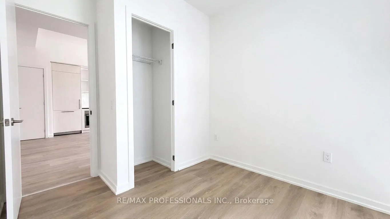 Photo 11 of Unit 504, 10 Graphophone Grove, Toronto, Dovercourt-Wallace Emerson-Junction — HOMEH