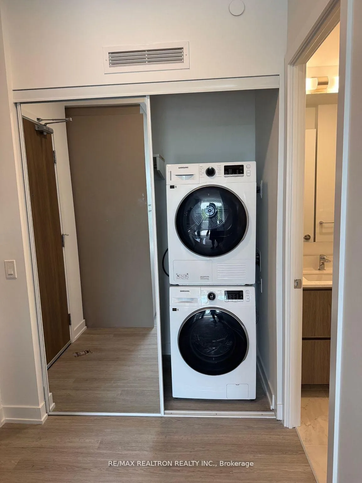 Photo 27 of Unit 405, 8188 Yonge Street, Vaughan, Uplands — HOMEH