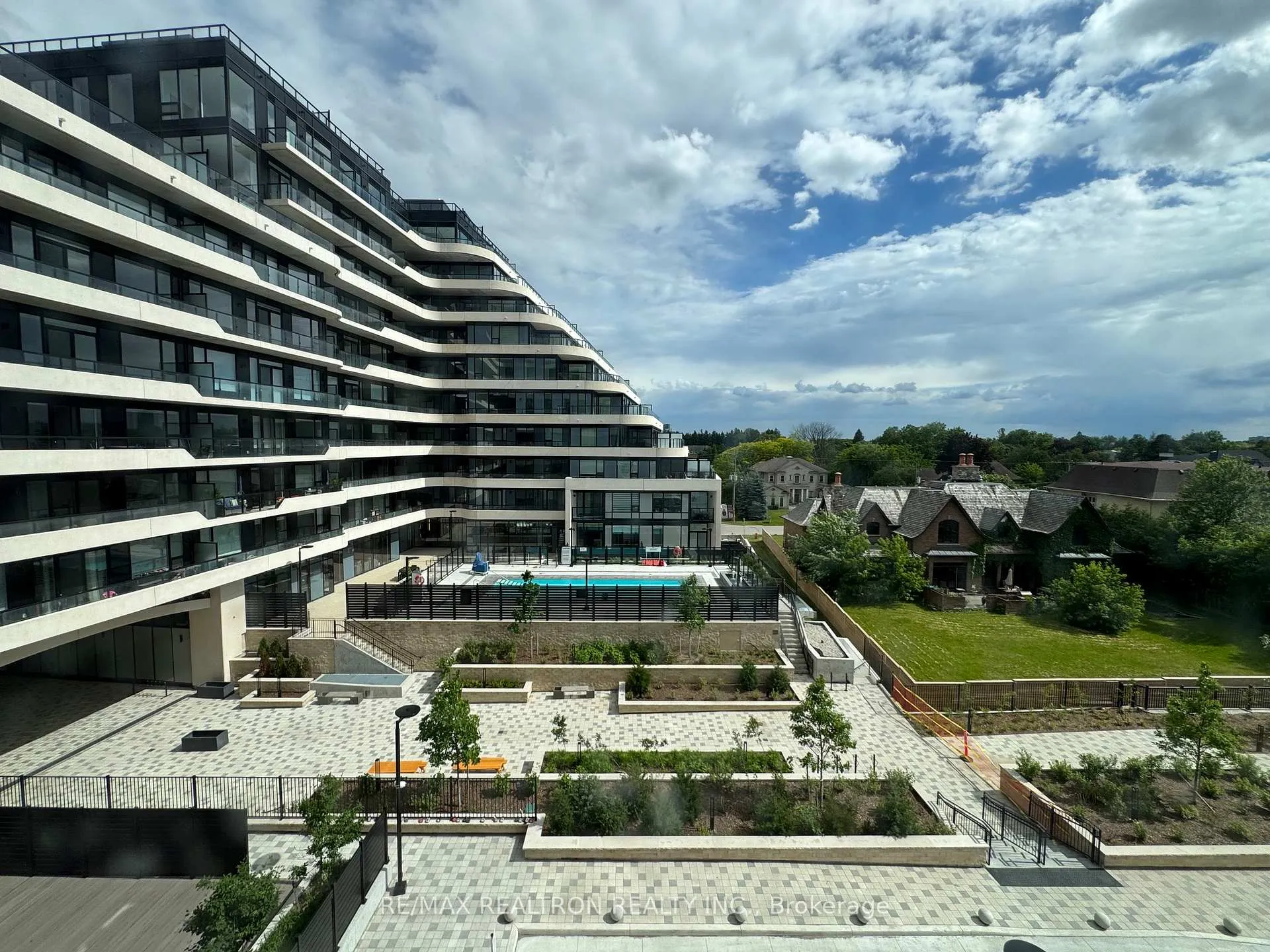 Photo 29 of Unit 405, 8188 Yonge Street, Vaughan, Uplands — HOMEH