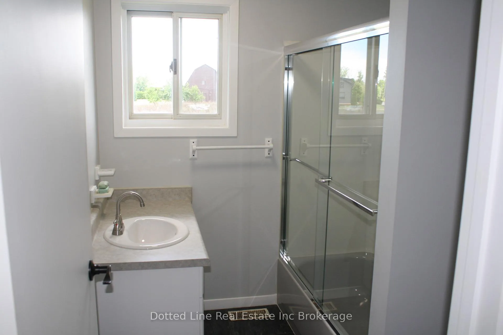 Photo 13 of 2831 Lakeshore Road, Norfolk, Rural S. Walsingham — HOMEH