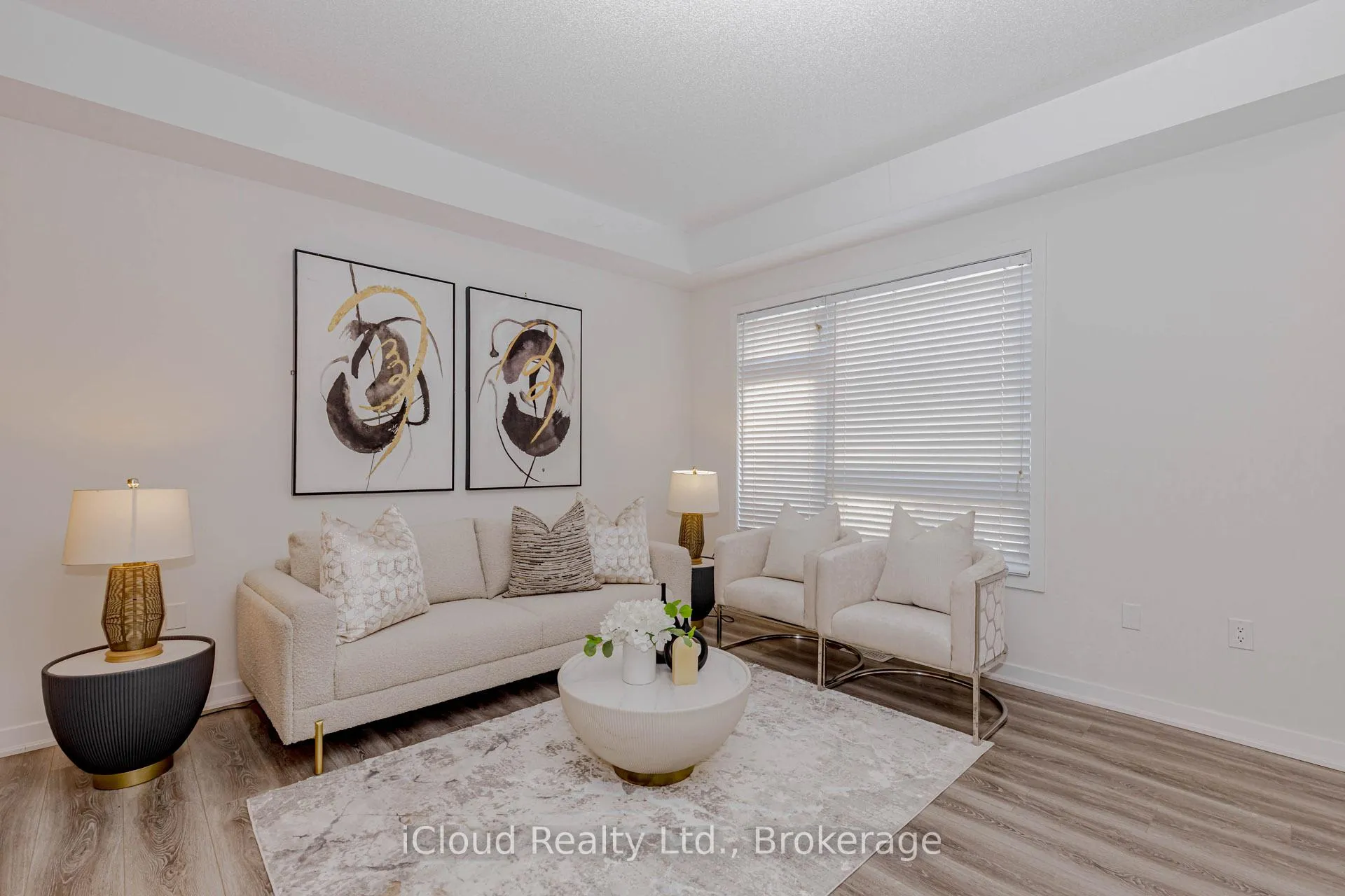 Photo 11 of Unit 69, 3189 Bastedo Common, Burlington, Alton — HOMEH